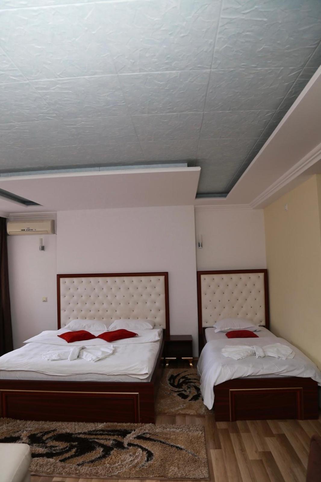 Hotel Venisi Prizren Exterior foto